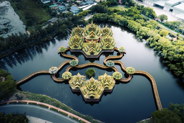 Newtopy: Revolutionizing Design Through Nature-Inspired Architecture