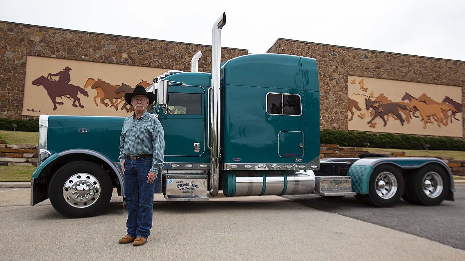 Scott Levin Truck Driver: A Comprehensive Look at Professional Trucking and Safety